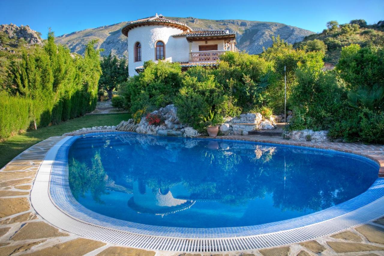 Villa La Torre Rocabella El Chorro Esterno foto